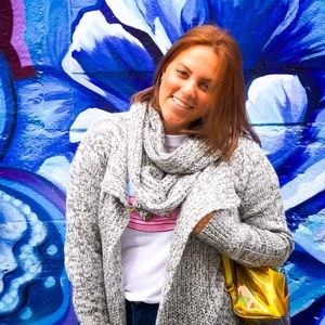 Meet your Posher, Priscila